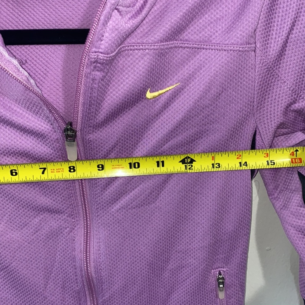🪿Y2K Purple Nike Sphere Dry lightweight jacket! - Picture 4 of 8